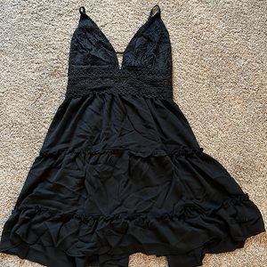 Black summer dress with bow. Size L